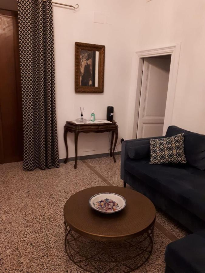 Appartement La Casa Sotto Il Castello à Bracciano  Extérieur photo